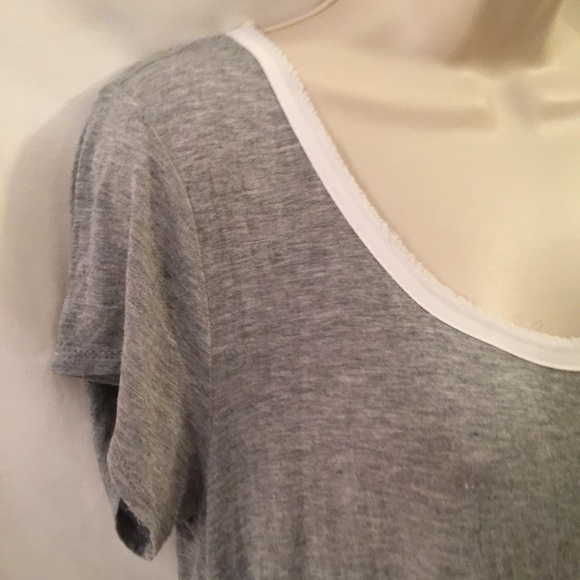 Uptown Vibe Heather Gray Hi Lo T-Shirt Top - Picture 3 of 8